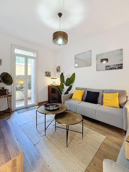 Nouveau - Appartement 100M2 Avec Terrasse A 1 Min De La Place De La Comedie Montpellier Esterno foto
